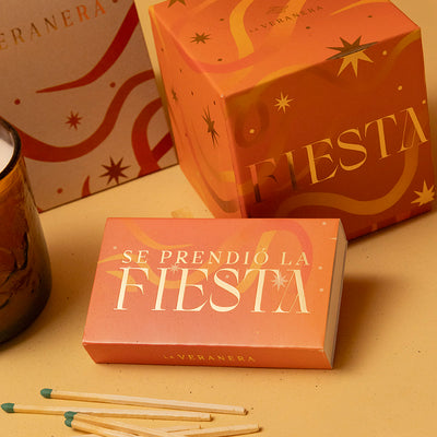 SET FIESTA: VELA + MATCH BOX