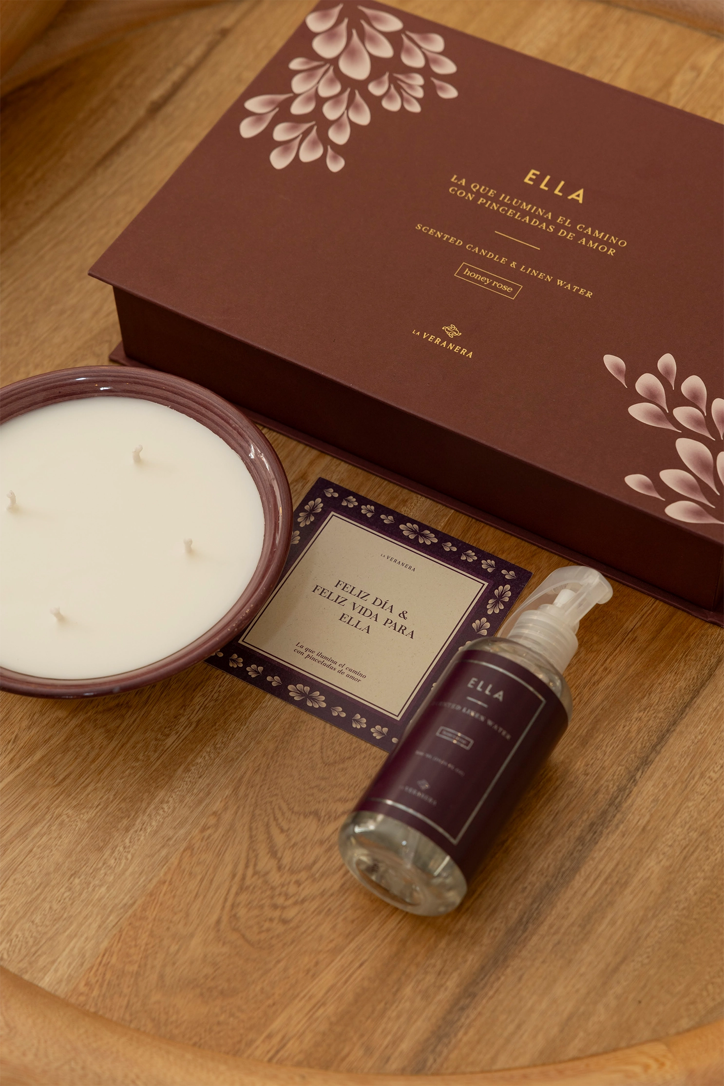 Set Deluxe ELLA: Vela + Scented Linen Water Limited Edition
